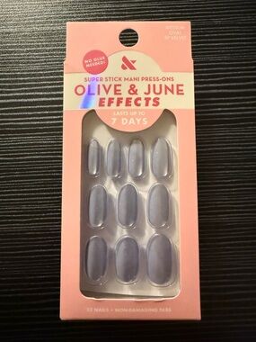 Olive & June Effects Medium Oval BF Velvet